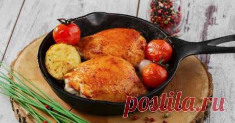 Жареная курица на сковороде — рецепты из куриного филе, печени, бедрышек, крылышек и голени. Жареная курица на сковороде – блюдо, которое сумеет приготовить каждый кулинар. - Кейс советов