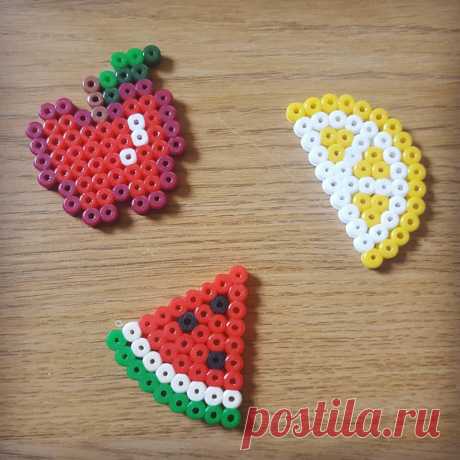 Lucy Saunders в Instagram: «Super simple but super cute 😍🍉🍋🍎 . . #etsy #etsysellersofinstagram #etsyseller #etsyshop #pixelart #pixel #pixelfood #melon #watermelon…» 29 отметок «Нравится», 0 комментариев — Lucy Saunders (@ladybeadlucy) в Instagram: «Super simple but super cute 😍🍉🍋🍎 . . #etsy #etsysellersofinstagram #etsyseller #etsyshop #pixelart…»