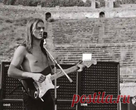 PINK FLOYD LIVE AT POMPEII HD FULL LIVE CONCERT - Елейная — КОНТ Музыкальный фильм, Великобритания, 1972. Съёмки концерта группы Pink Floyd на древних руинах амфитеатра Помпей в Италии. Непосредственно выступление было записано с 4 по 7 октября 1971 года.
    
     | PINK FLOYD LIVE AT POMPEII HD FULL LIVE CONCERT |Автор Елейная. Больше статей автора читать на сайте.