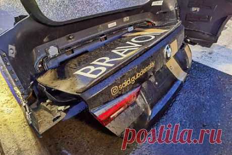 Владелицей попавшей в аварию в Москве BMW оказалась блогерша без прав. Владелицей автомобиля BMW M4 Competition, который попал в резонансное ДТП на Кутузовском проспекте в Москве 20 ноября, оказалась Instagram-блогерша Мария Ширшова. Именно на этой машине разбился автоблогер Саид Губденский. По словам матери Марии, за ней числилась некая BMW. Однако происхождение автомобиля неизвестно.