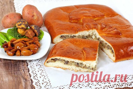 Пирог с картошкой и грибами

Ингредиенты для теста:

- 300 гр. муки, 
- 150 гр. маргарина, 
- 2 яйца, 
- щепотка соли

Ингредиенты для начинки:

- 200-300 гр. грибов, 
- 3 картофелины, 
- 1 луковица, 
- 250 гр. сметаны, 
- 100 гр. молока, 
- 2 яйца, 
- 3 ст. ложки муки, 
- соль, перец

Приготовление:

1. С тестом все просто: размягченный маргарин смешать с солью, взбитыми яйцами и мукой, замесить тесто, накрыть салфеткой и поставить в холодильник на полчаса.
2. Лук порезат...