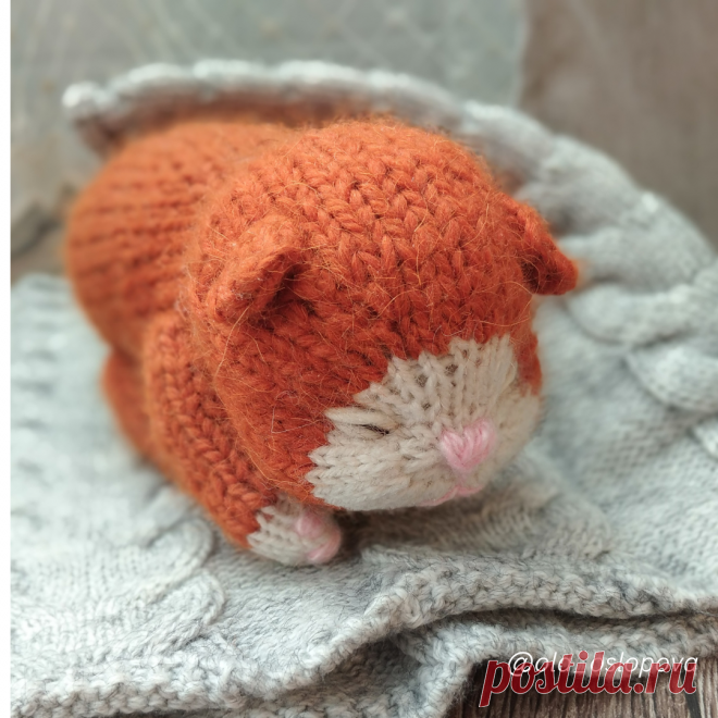 Спящий кот спицами описание, Мастер-класс СПЯЩИЙ КОТ спицами.
Игрушки спицами для начинающих