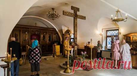 6 исцеляющих святынь российской столицы.4. Священный Кийский крест в Крапивниках