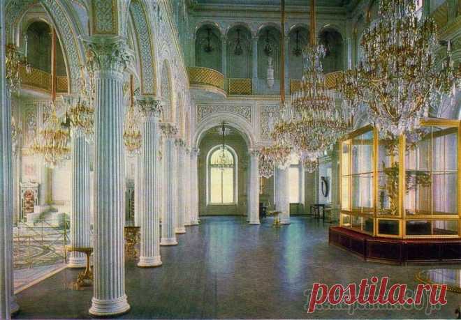 По залам музея... Эрмитаж. Часы 