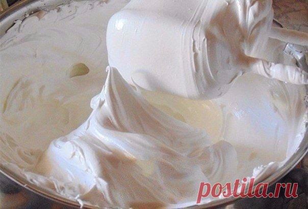 САМЫЙ ВКУСНЫЙ КРЕМ ДЛЯ ТОРТОВ 

Ингредиенты: 

● Белок яичный (если мелкие, то 5шт.) — 4 шт 
Показать полностью…