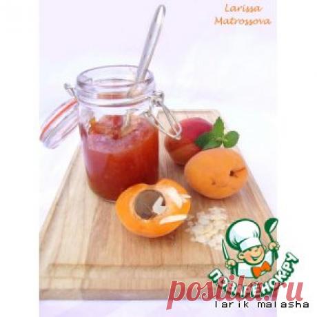 Абрикосовое варенье с миндалем