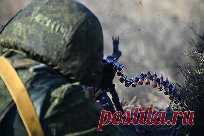 Погибший на Украине боец ЧВК «Вагнер» оказался лидером Пивзаводской ОПГ. Приговоренный к 15 годам строгого режима за вымогательство россиянин Роман Кибирев погиб в ходе специальной военной операции (СВО) на Украине. Бывший лидер ОПГ «Пивзаводские» из города Борзя, отбывая наказание в колонии, подписал контракт с «ЧВК Вагнер». 14 января Кибирев погиб.