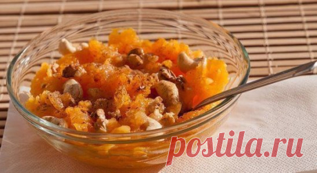 ЧЕМ ПОЛЕЗНА ТЫКВА И КОРИЦА?
Продуктов, которые сами, без вашего участия «уберут» жировые отложения с талии и бедер не существует. Они могут только способствовать расщеплению жира и очищению организма. 
Таких продуктов довольно много. Их них можно отметить тыкву и корицу, как действенные, натуральные средства, способствующие похудению. Давайте выясним, чем полезна тыква и корица для похудения, а также рассмотрим простые, но популярные и эффективные рецепты из них, предназначенные для быстрого с