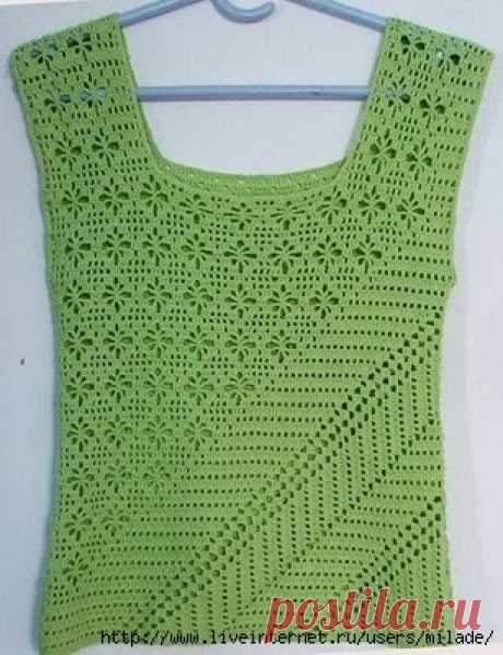 Musculosa en crochet dos estilos muy diferentes