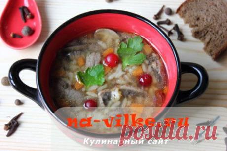 Суп с шампиньонами и рисом на говяжьем бульоне - рецепт с фото
