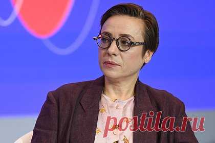 Известная ведущая назвала уехавших из России артистов «выжившими из ума старыми пердунами»