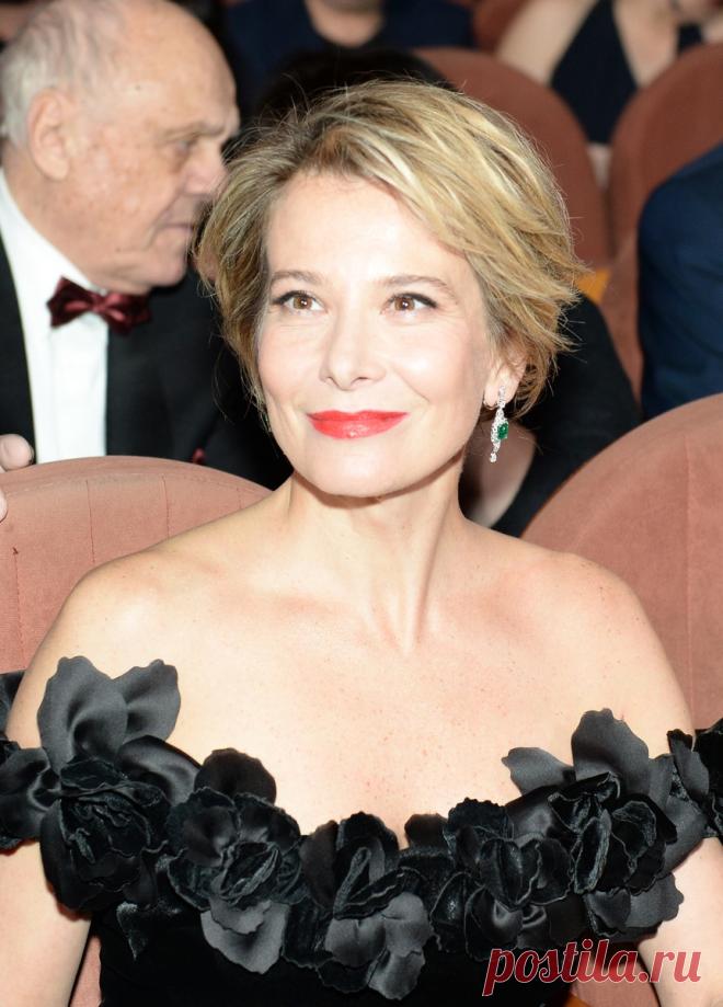 «Ника 2017»: главные наряды церемонии - Светская жизнь - Леди Mail.Ru