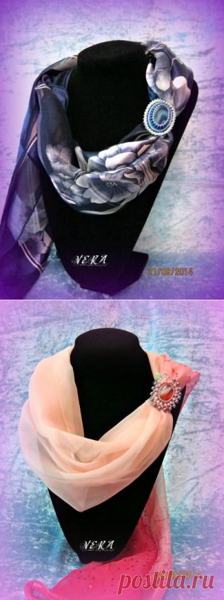 Брошки для шарфиков (парочка) | biser.info - всё о бисере и бисерном творчестве