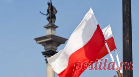 В Польше заявили о желании разместить на своей территории американское ядерное оружие. Польша обратилась к НАТО с просьбой разместить на своей территории американское ядерное оружие в качестве ответа на российское тактическое ядерное оружие (ТЯО) в Белоруссии. Об этом заявил польский премьер-министр Матеуш Моравецкий. Читать далее