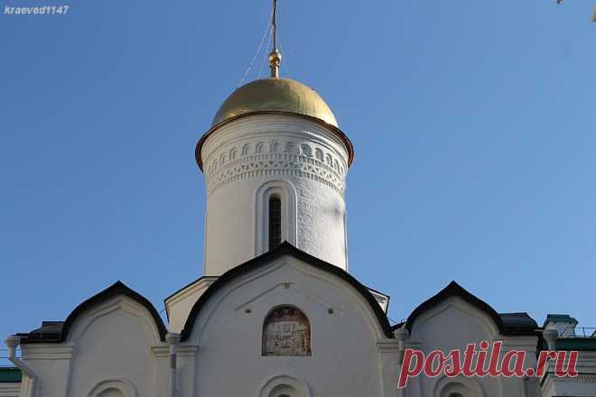 http://kraeved1147.ru/rizopolozhenie/
Архитектурное убранство церкви Ризоположения | ПО ГОРОДАМ И СТРАНАМ