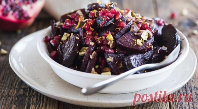 Свекла с гранатом и фисташками по-мароккански Никогда еще... | Интересный контент в группе Рецепты Гастроном Медиа Свекла с гранатом и фисташками по-мароккански Никогда еще полезная еда не была такой привлекательной. Натуральная сладость свеклы, кислинка граната, ореховый хруст и... | Вступай в группу Рецепты Гастроном Медиа в Одноклассниках