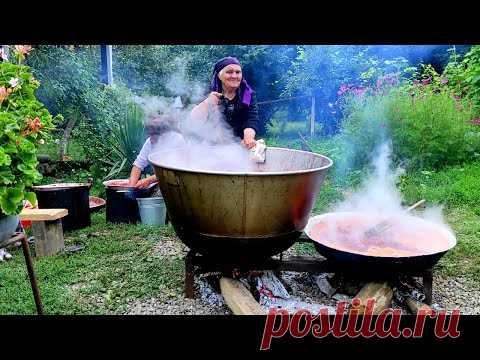 Готовим Кислосладкий Соус из Алычи в Казане Викингов (Для Русского языка включите субтитры)