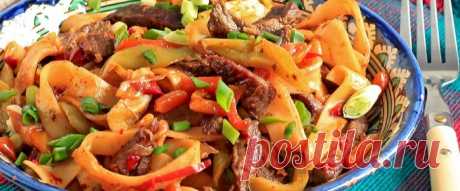 ЛАПША С МЯСОМ И ОВОЩАМИ НА СКОВОРОДЕ: 10+ ВКУСНЫХ РЕЦЕПТОВ