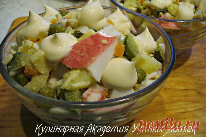 Салат с крабовыми палочками и сыром "Балтика"