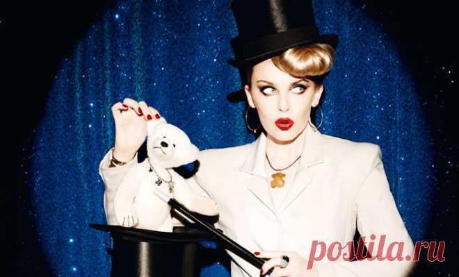 Кайли Миноуг (Kylie Minogue) Кайли Миноуг(Kylie Minogue) в фотосессии Эллен фон Унверт(Ellen von Unwerth) дляTOUS(2010)