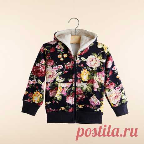 Wholesale Product Snapshot Product name is Бесплатная доставка Мальчики Девочки Осень Зима Шуба малышей Дети Верхняя одежда для детей Сладкие цветочные Куртки теплая одежда одежды