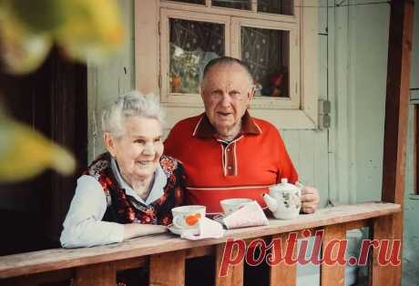 Почему молодых раздражают пожилые люди (особенно собственные родители)