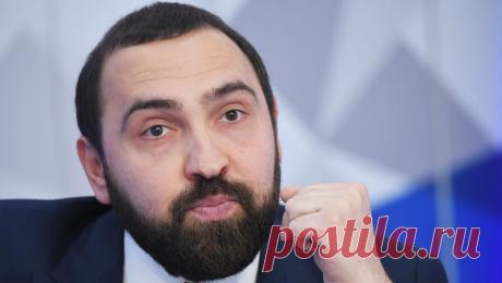 Депутат объяснил "справедливостью" свою идею о дополнительных выходных для некурящих. Депутат Госдумы Султан Хамзаев в беседе с "Газетой.Ru" объяснил свое предложение предоставлять дополнительные выходные для некурящих сотрудников "социальной справедливостью". По его мнению, курильщики работают меньше, ...