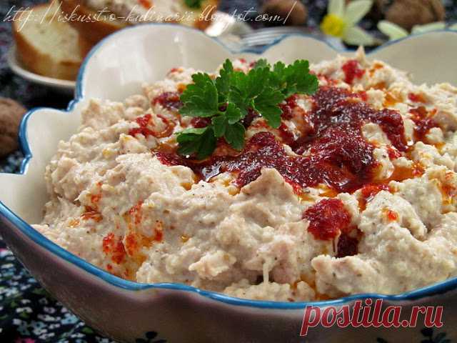 Курица по-черкесски (Çerkes tavuğu)