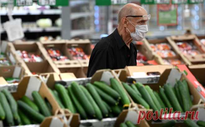 «Сбер» назвал топ-3 категории продуктов, которые покупают россияне. Самый часто покупаемый продукт у россиян — фрукты и овощи, алкоголь по понедельникам чаще заказывают онлайн, чем в субботу, а женщинам, чтобы сделать онлайн-покупку продуктов, нужно больше часа