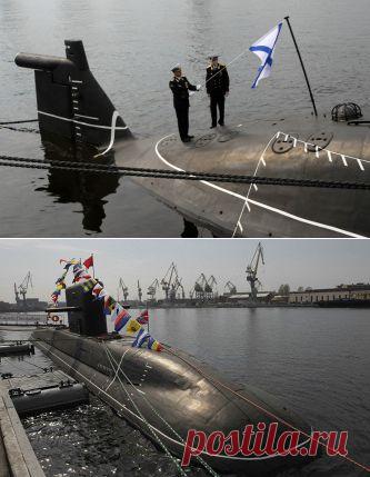 ТАСС: Армия и ОПК - Вторую субмарину проекта 677 для ВМФ России спустят на воду в конце 2015 года