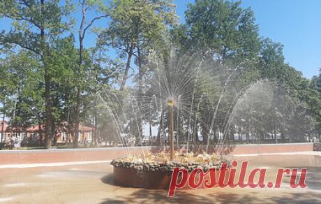 Фонтан XVIII в. в Петергофе получил повреждения из-за брошенных туристами камней и монет. В музее гостей призвали к бережному отношению к объектам, расположенным на территории его садов и парков