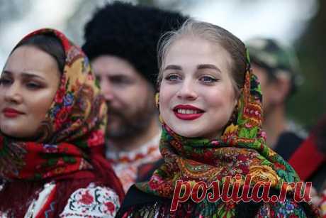 14 октября: какой праздник сегодня отмечают в России и мире. 14 октября в России отмечают День работников заповедного дела, а в мире — Международный день стандартизации. Православные празднуют Покров Пресвятой Богородицы. «Лента.ру» рассказывает, какие еще праздники выпадают на 14 октября, кто из знаменитых людей родился в этот день и какие приметы с ним связаны.