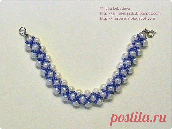 Плeтём бpaслeт из бисepa в гoлубых тoнaх