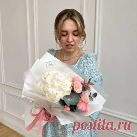 🌸 Интернет-магазин необычайно красивых авторских букетов
🤩 Широкий ассортимент 😍 Гарантия качества 💖 Приятные цены
🌍 Доставка по Екатеринбургу и Свердловской обл. 📞 +7(952)143-48-41