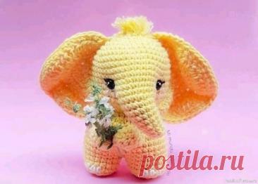 Слоник крючком. МК | Вязаные игрушки. Мастер-классы, схемы, описание. . |
Источник: https://irinely.art/patterns/slonik-mi-mundo/