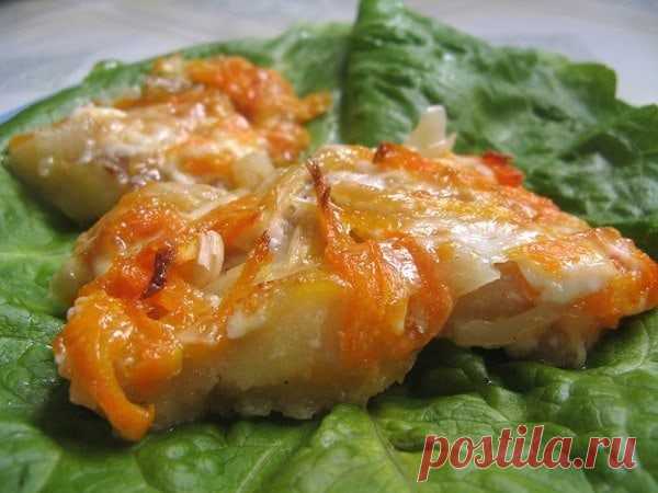 ​Рыба, запеченная с морковью