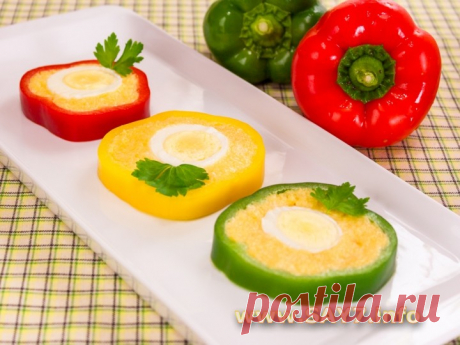 Перец, фаршированный сыром и яйцами