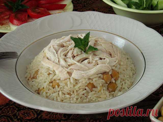 Турецкий плов с курицей и нутом