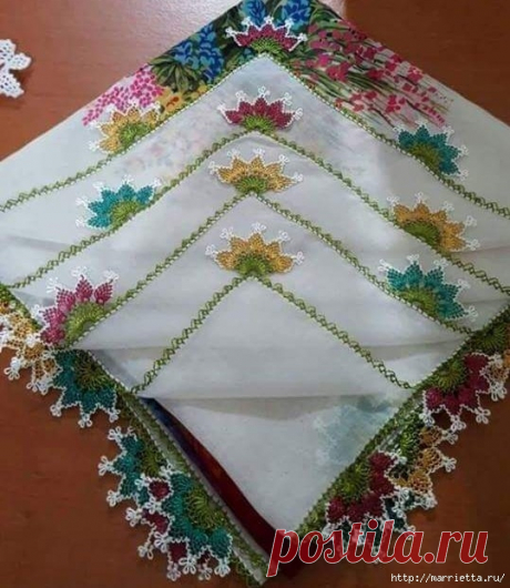 Игольное кружево на носовых платочках