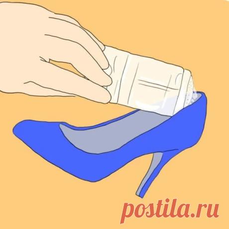 УЗНАЛ САМ - РАССКАЖИ ДРУГОМУ!: Она склеила пластырем указательный и средний пальцы на ногах... Гениальный лайфхак!