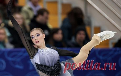Фигуристка Молчанова призналась, что выступала с травмой на этапе Гран-при в Казани. Спортсменка после утренней тренировки почувствовала сильную боль в ноге, которая не уходила во время проката