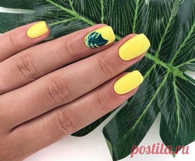 Яркий маникюр 2021-2022 – модные новинки и тренды яркого дизайна ногтей, фото идеи Яркие ногти 2021-2022 – самый яркий маникюр в разных стилях представлен в нашем фото обзоре. Модный яркий маникюр на длинные и короткие ногти. Яркий летний маникюр, яркий френч маникюр, яркий маникюр со стразами, матовый яркий маникюр, яркий градиентный маникюр, яркий маникюр со стразами, яркий маникюр с цветами, модный яркий маникюр с блестками, яркий маникюр с рисунками.