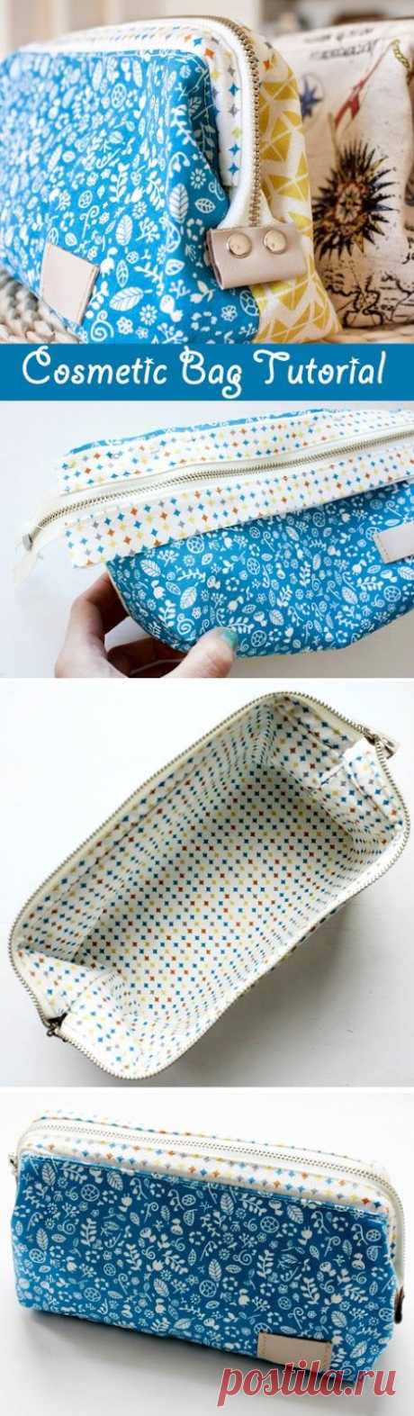 How to sew a cosmetics bag with a frame. Tutorial in pictures.
Как сшить косметичку с каркасом. https://www.handmadiya.com/2015/09/cosmetic-bag-with-frame-tutorial.html