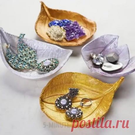 ​Блюдце—листок из холодного фарфора