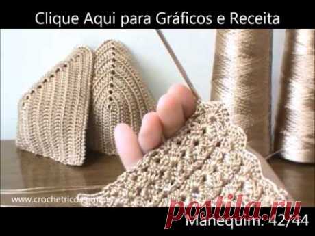 Vídeo Aula (produzido por Crochê Tricô ® - https://www.crochetrico.com.br) demonstrando como tecer um Cropped Top em Crochê Inscreva-se em nosso canal! (http:...