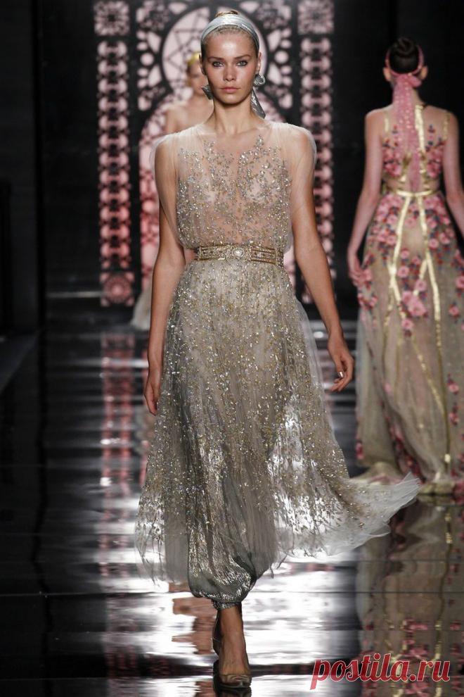 Rem Acra весна-лето 2016 — ошеломительно вечерние наряды с восточной ноткой и шикарнейшими деталями