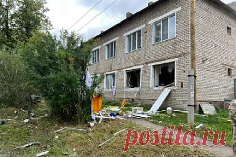 Взрыв газа произошел в жилом доме в российском регионе. Два человека пострадали в результате взрыва газовоздушной смеси при проведении ремонтных работ в жилом доме в поселке Юрья в Кировской области. В региональном МЧС сообщили, что здание не газифицировано, несущие конструкции не повреждены. Пострадавших направили в больницу, где их осматривают врачи.