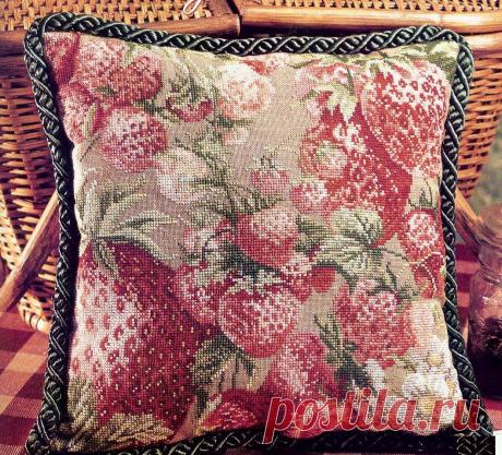 Обучающие уроки по вышивки подушек. Вышивка крестом на подушках с примерами схем