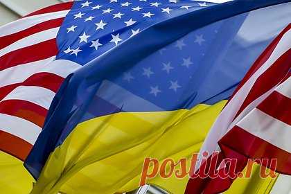 В Госдуме рассказали о запасном плане США на Украине. Зампредседателя комитета Госдумы по обороне Юрий Швыткин раскрыл запасной план США на Украине. По его мнению, в качестве резервного варианта по российско-украинскому конфликту Соединенные Штаты могут рассматривать территориальные уступки в пользу России, поскольку территориальная целость самой Украины Запад не волнует.