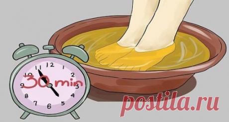 ЗАМОЧИТЕ НОГИ В УКСУСЕ ОДИН РАЗ В НЕДЕЛЮ!!!
Исцеляемся натуральными средствами!
B соответствии с китайской системой рефлексологии, наши ноги имеют естественные энергетические зоны, которые связаны с определенным органом в нашем теле. Это означает, что через ноги вы можете очистить свое тело, избавиться от внутренних токсинов и улучшить общее состояние здоровья.
Oдной из таких процедур является ванна для ног с яблочным уксусом.
Ванны с яблочным уксусом издавна использовались для похудения, облег